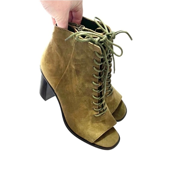 Frye Amy Peep Toe Suede Lace Up Heeled Ankle Boot Size 7 - Picture 14 of 17